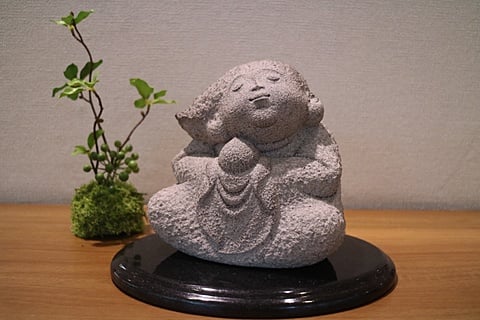 岡崎　灯篭　彫刻品　芸術家　お地蔵様　真壁石